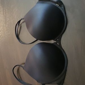Victoria's Secret Push Up Bra 32DDD